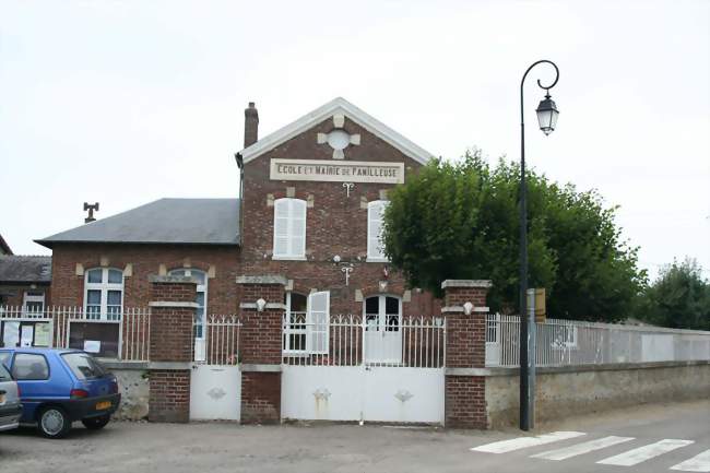 La mairie-école - Panilleuse (27510) - Eure