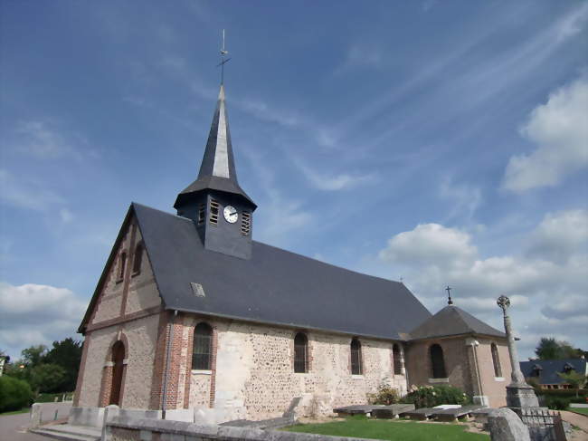 L'église Saint-Ouen et sa croix de cimetière du 16e siècle - Saint-Ouen-de-Thouberville (27310) - Eure