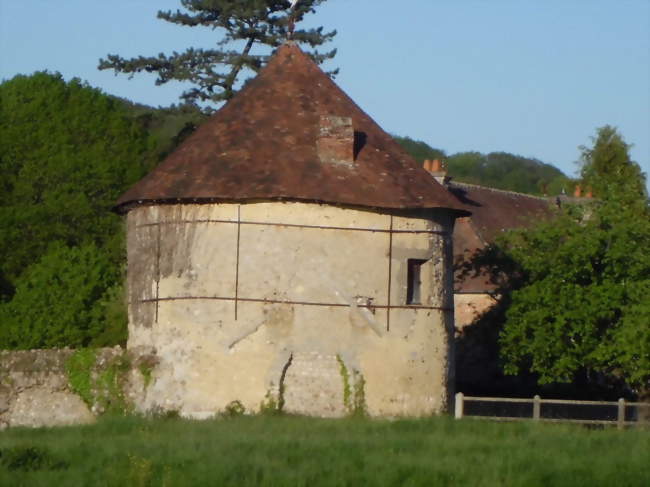 Colombier - Saint-Pierre-de-Cormeilles (27260) - Eure