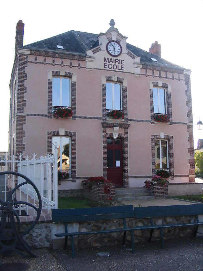 La mairie - Saint-Pellerin (28290) - Eure-et-Loir