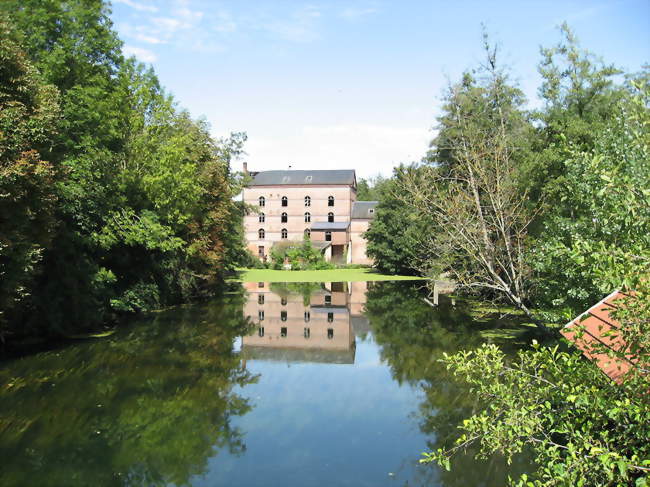 Moulin du plateau sur l'Eure - Saint-Prest (28300) - Eure-et-Loir