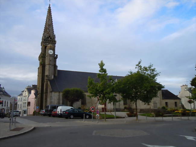 L'église paroissiale de Bannalec, Notre-Dame-de-Folgoët - Bannalec (29380) - Finistère