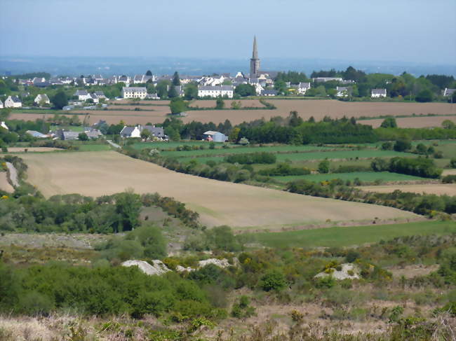 Vue générale de Commana depuis les crêtes de l'Arrée - Commana (29450) - Finistère