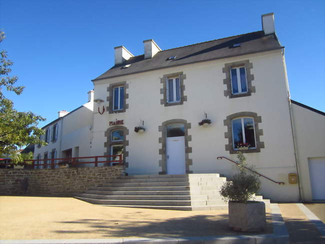 La mairie - Lanneuffret (29400) - Finistère