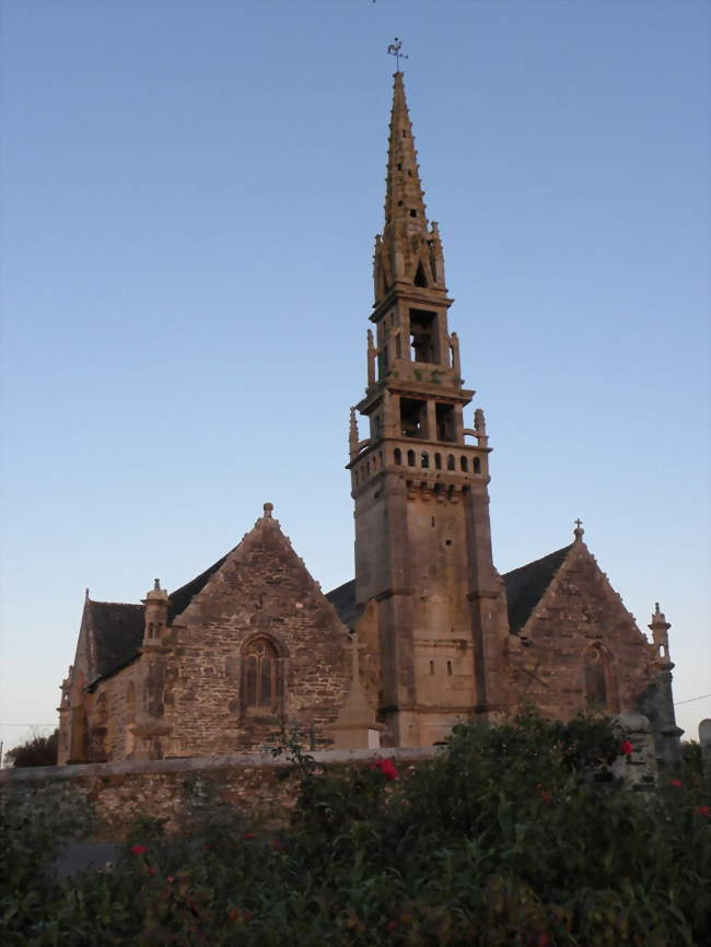 L'église paroissiale Saint-Éguiner - Loc-Eguiner (29400) - Finistère