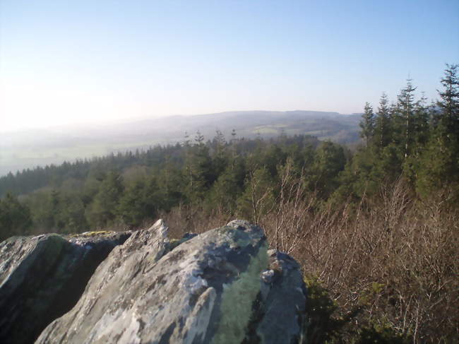 Vue du sud de la commune depuis Roc'h glaz - Loqueffret (29530) - Finistère