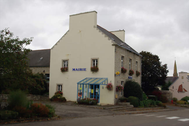 La Mairie-Poste - Mahalon (29790) - Finistère