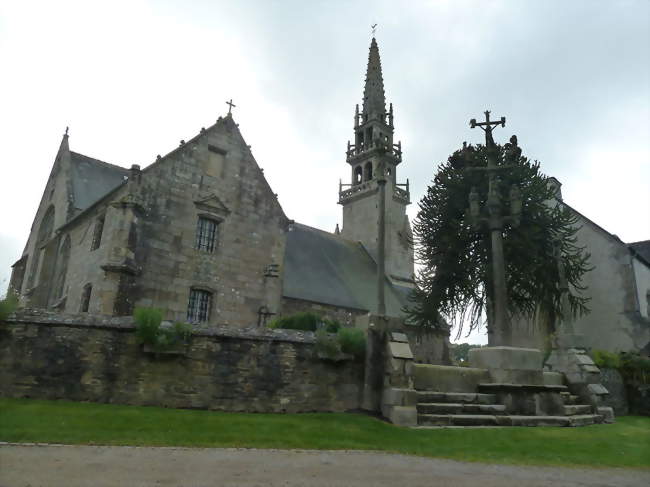 L'église et son enclos - Pencran (29800) - Finistère