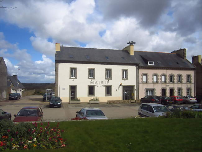 La mairie - Plouguin (29830) - Finistère