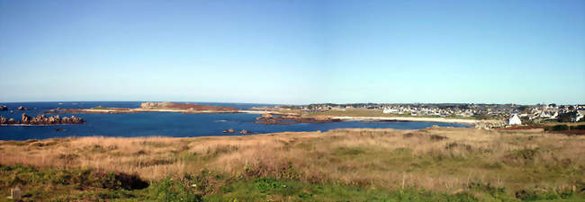 Porspoder et la presqu'île Saint-Laurent vues de la Pte Garchine - Porspoder (29840) - Finistère