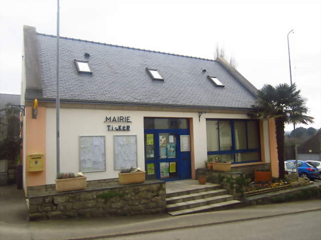 La mairie - Pouldergat (29100) - Finistère