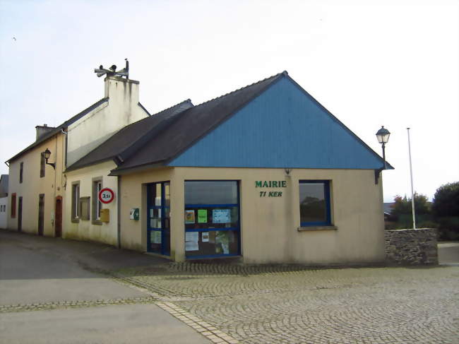 La mairie - Tréflévénez (29800) - Finistère