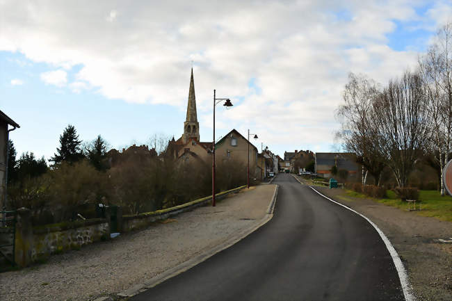 Le bourg - Buxières-les-Mines (03440) - Allier