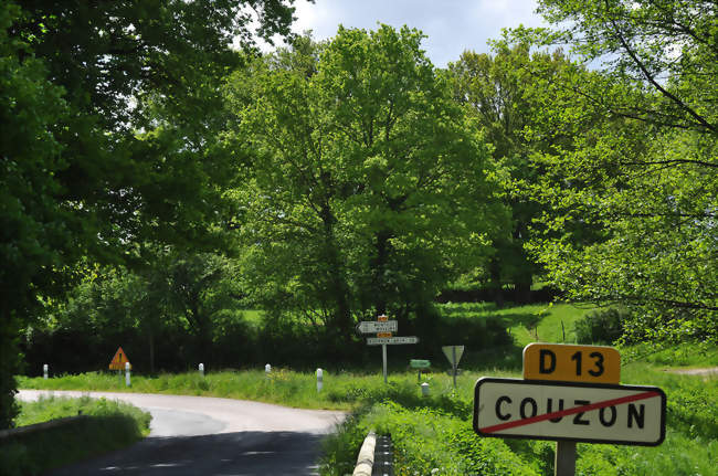 La D13 à la sortie de Couzon - Couzon (03160) - Allier