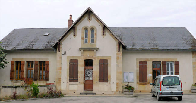 La mairie - Gipcy (03210) - Allier