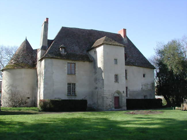 Le vieux château de Jenzat (XVe siècle) - Jenzat (03800) - Allier