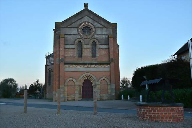 Porche de l'église de Saint-Léopardin-d'Augy - Saint-Léopardin-d'Augy (03160) - Allier