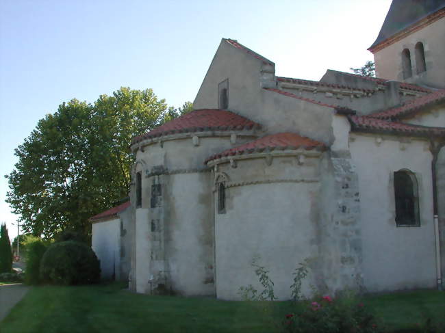 Chevet de l'église romane de Saint-Pont - Saint-Pont (03110) - Allier