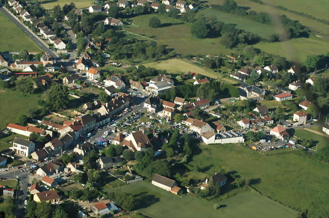 Vue aérienne - Trévol (03460) - Allier