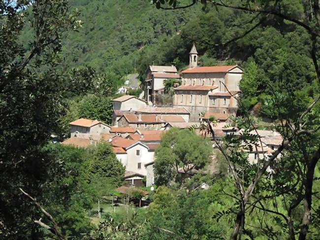 Le village et son église - Chambon (30450) - Gard