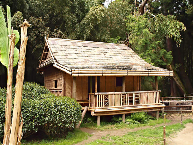 Bambouseraie - Village laotien - Générargues (30140) - Gard