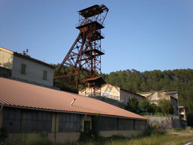 Chevalement de la mine - Saint-Martin-de-Valgalgues (30520) - Gard