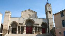 Visite - L'Abbatiale de Saint-Gilles