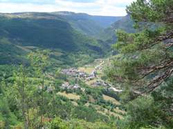 photo UN ÉTÉ AVEC LE PARC : SUR LE SENTIER DU CAUSSE DE CANAYÈRE