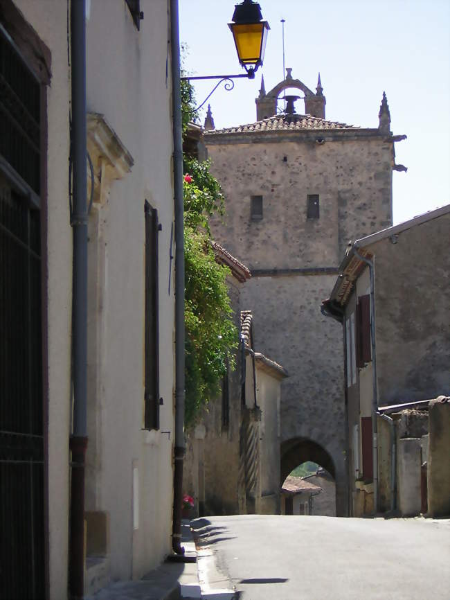 Tour fortifiée de l'église - Aurignac (31420) - Haute-Garonne