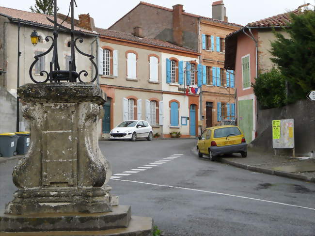 Mairie - Latrape (31310) - Haute-Garonne