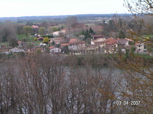 Vue du centre du village - Salles-sur-Garonne (31390) - Haute-Garonne