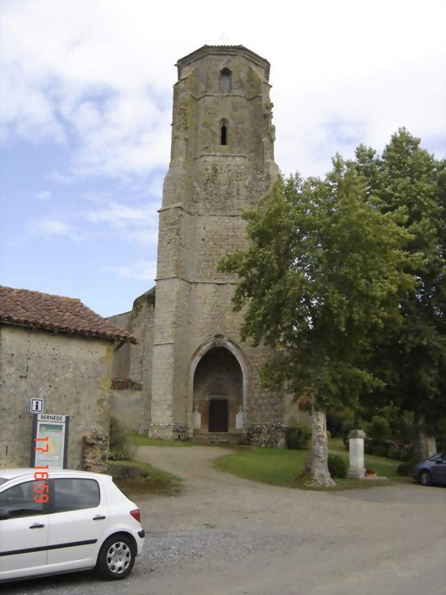 L'église paroissiale de Bernède - Bernède (32400) - Gers