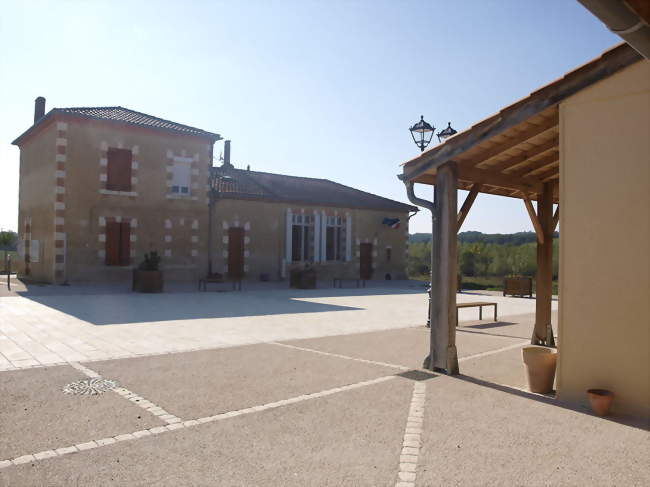 Mairie - Blanquefort (32270) - Gers