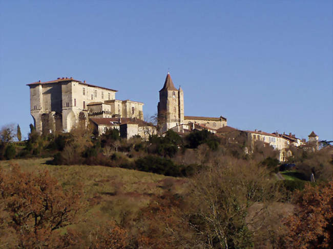 Vue de Lavardens - Lavardens (32360) - Gers