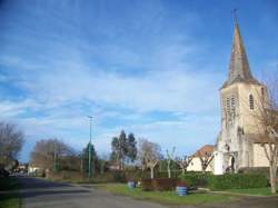 photo VIDE-GRENIERS À IZOTGES