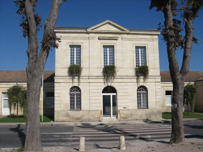 La mairie - Cadaujac (33140) - Gironde
