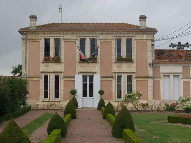 Mairie de Campugnan - Campugnan (33390) - Gironde