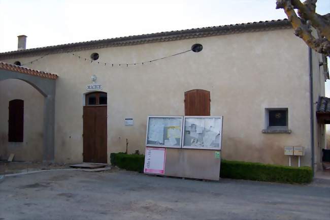 La mairie (en travaux, mars 2012) - Cours-de-Monségur (33580) - Gironde