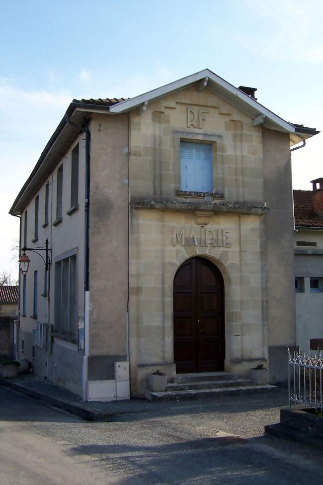 La mairie (mars 2012) - Dieulivol (33580) - Gironde