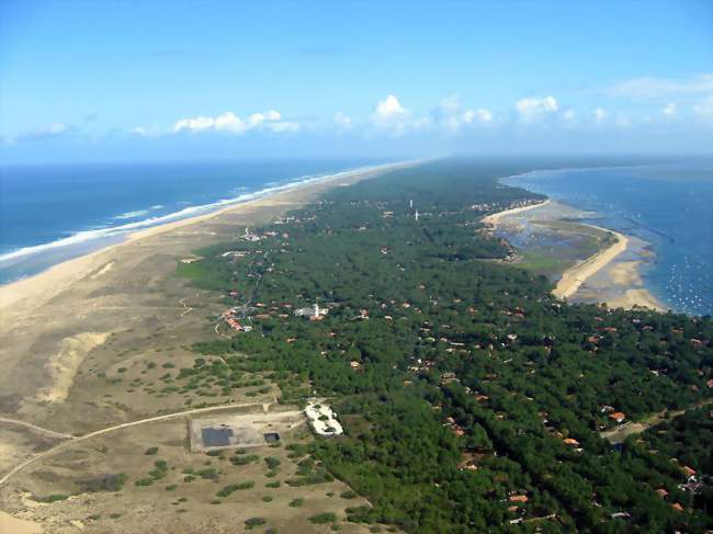 Commune entre l'océan Atlantique et le bassin d'Arcachon - Lège-Cap-Ferret (33950 et 33970) - Gironde