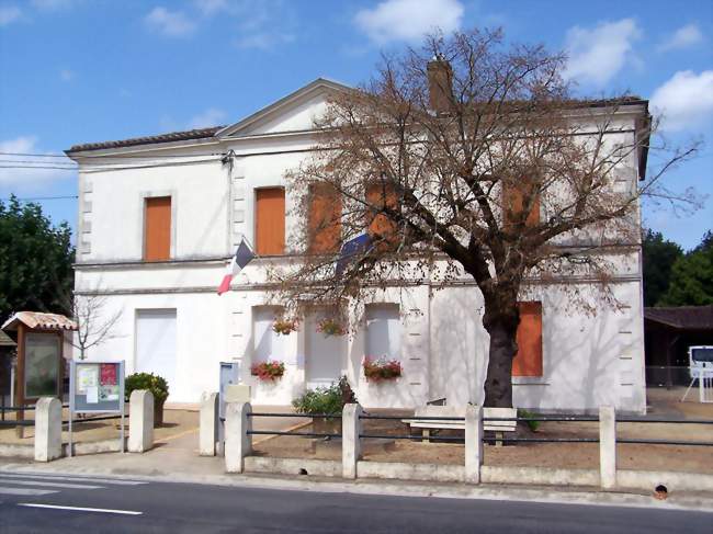 La mairie (août 2012) - Lerm-et-Musset (33840) - Gironde