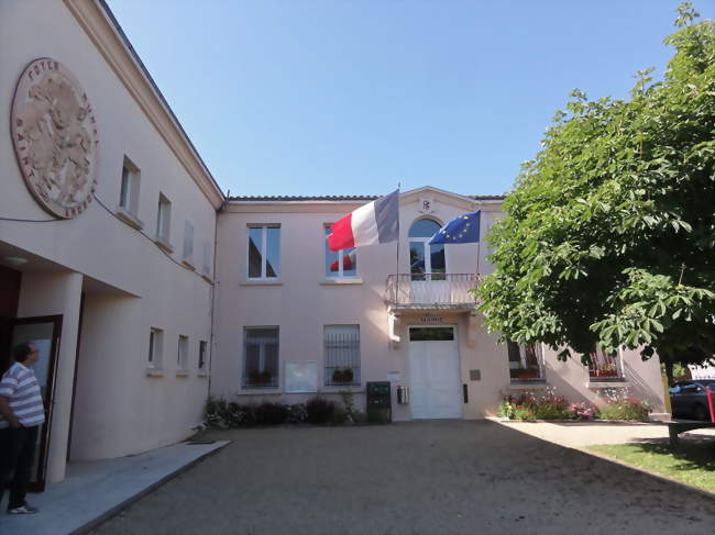 Mairie et foyer de Saint-Androny - Saint-Androny (33390) - Gironde