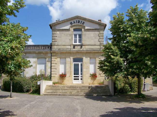 La mairie (juin 2009) - Saint-Pierre-d'Aurillac (33490) - Gironde