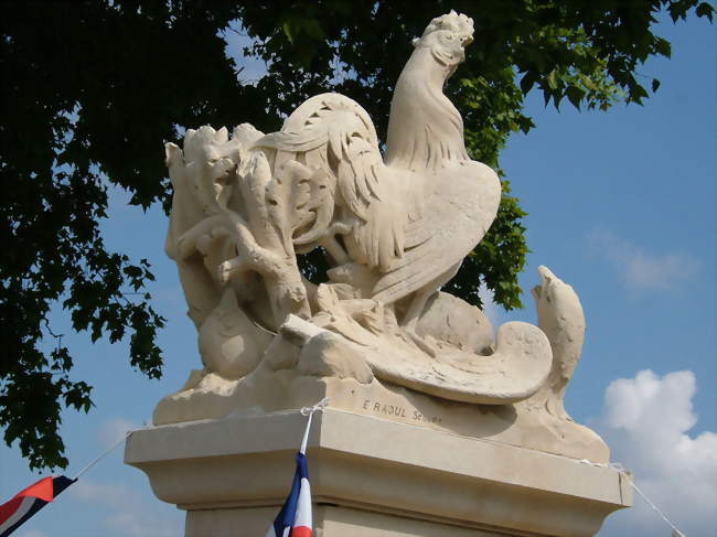 Groupe animalier du monument aux morts - Samonac (33710) - Gironde