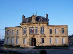 photo Marché hebdomadaire de Rions