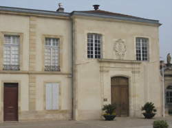photo Agent / Agente des services hospitaliers