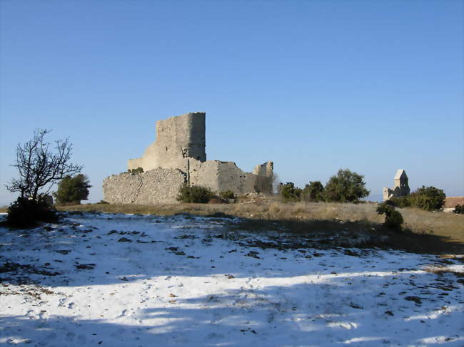 Château et chapelle castrale - Aumelas (34230) - Hérault