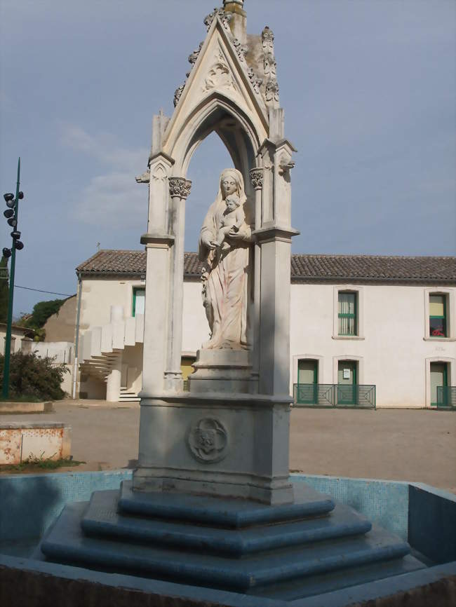Statue à Lignan-sur-Orb - Lignan-sur-Orb (34490) - Hérault