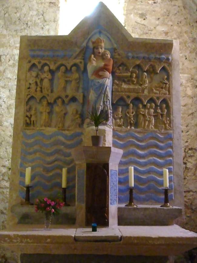 Retable en pierre de Parlatges- scènes de la vie de la Vierge - Saint-Pierre-de-la-Fage (34520) - Hérault