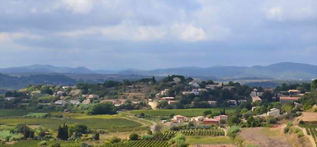 Vue sur la partie sud du village - Tressan (34230) - Hérault